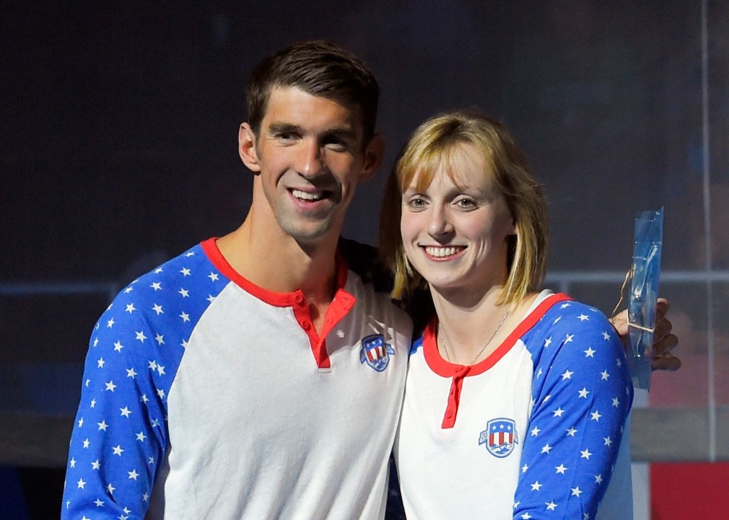 Michael Phelps e Katie Ledecky decidiram se dedicar ao esporte universitário americano. Katie Ledecky já estuda com bolsa de estudos em uma universidade americana. (Reprodução: www.theastrofiend.blogspot.com.br/). 