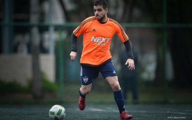 O jovem atleta em ação pela Next Academy Santos